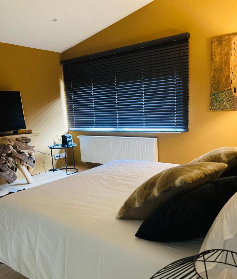 B&B Superieur Villa Vanille Namur Bagian luar foto